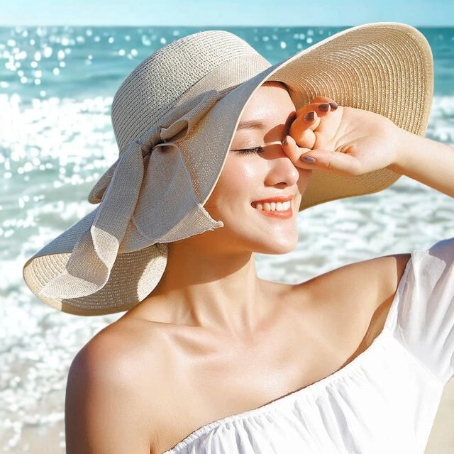 Zomerhoed Dames Met Brede Rand En Luchtige Strik